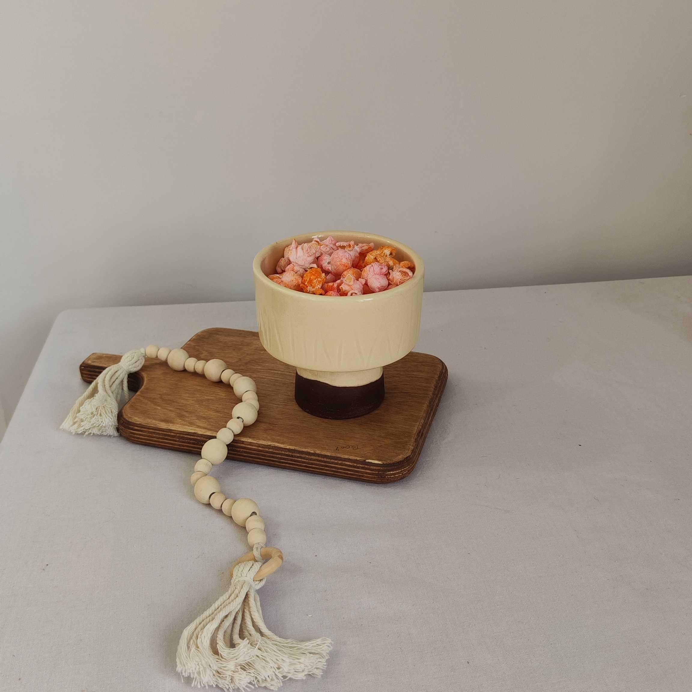 شکلات خوری شاپان