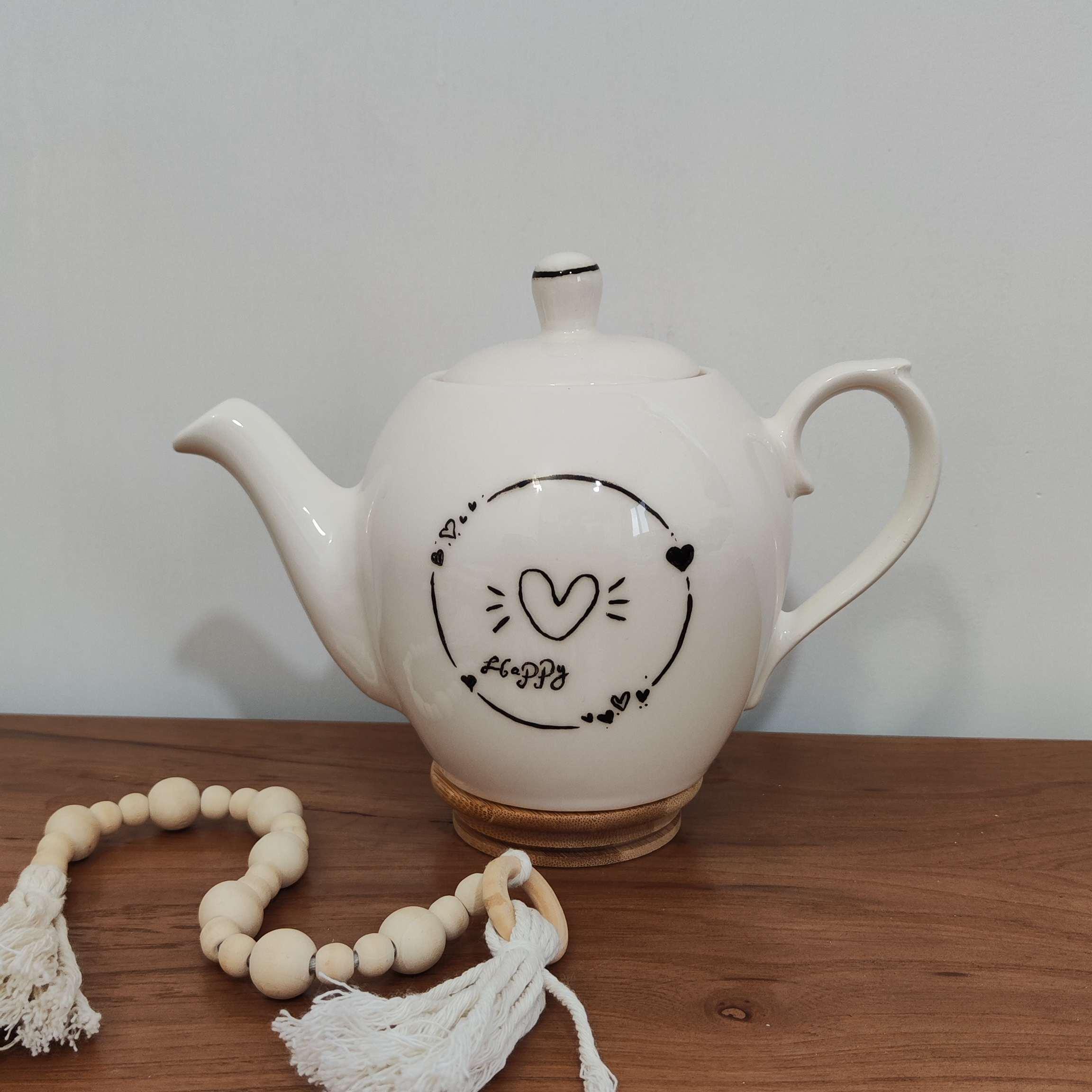 قوری بزرگ قلب مشکی