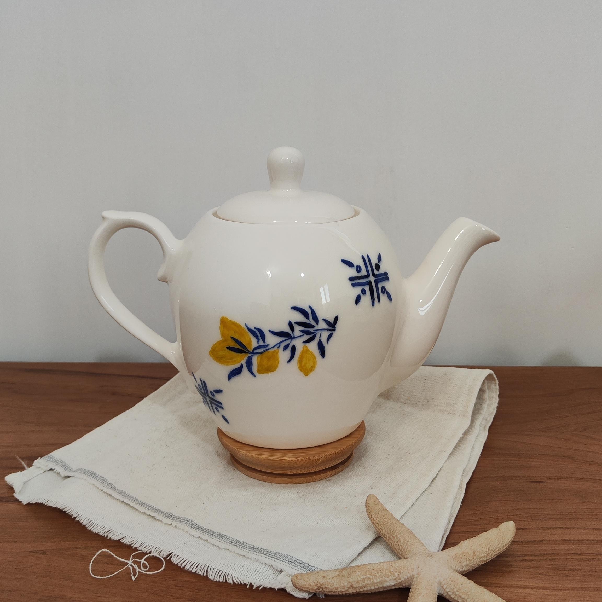 قوری بزرگ لیمو