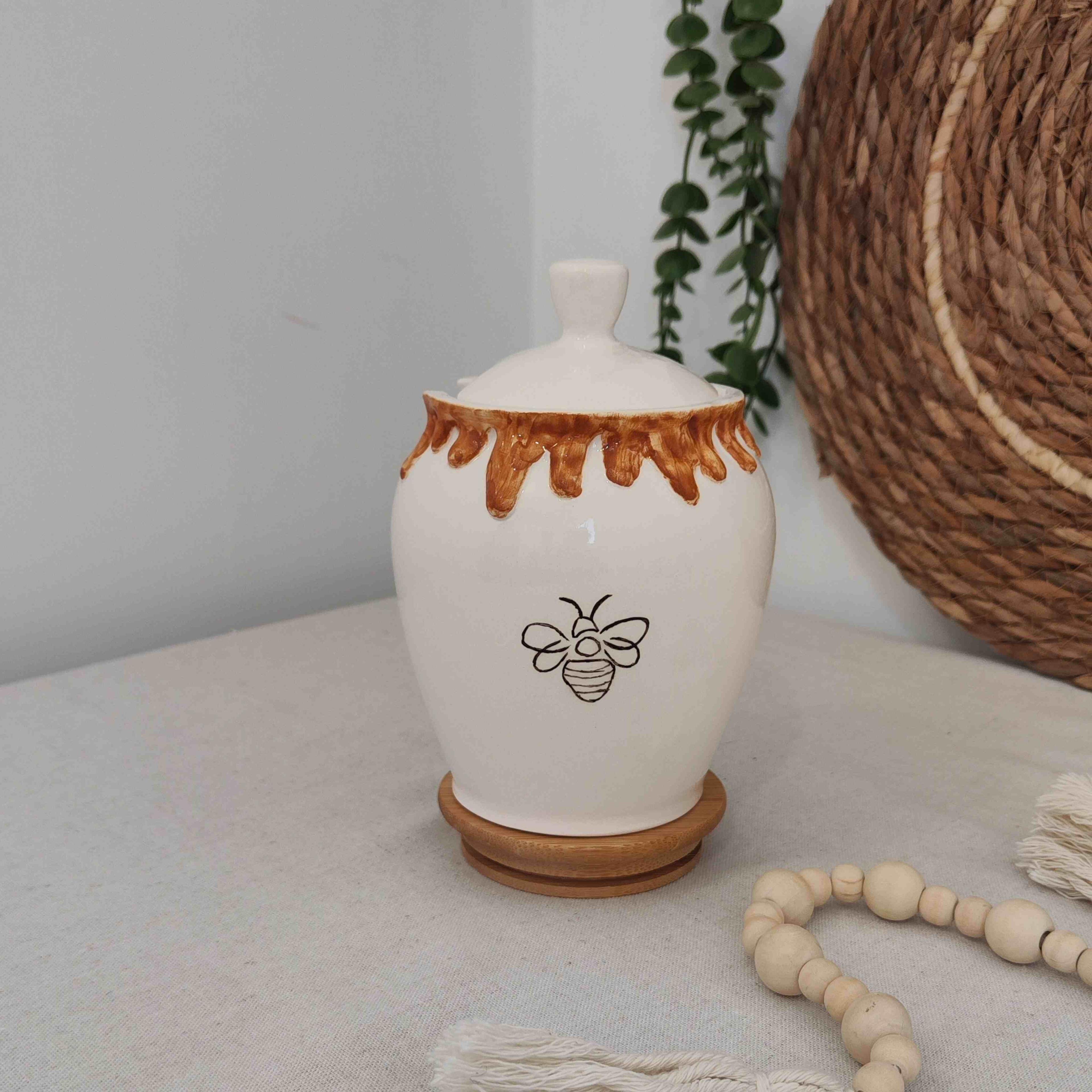 عسل خوری کد ۹۹۲